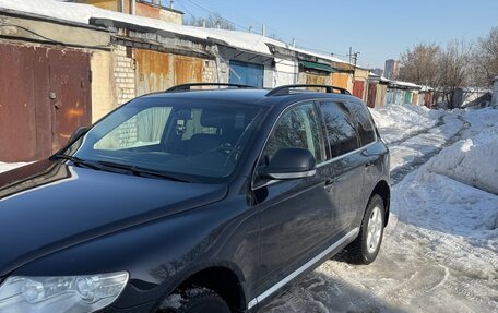 Volkswagen Touareg III, 2008 год, 1 350 000 рублей, 2 фотография