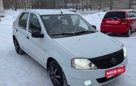 Renault Logan I, 2014 год, 450 000 рублей, 2 фотография