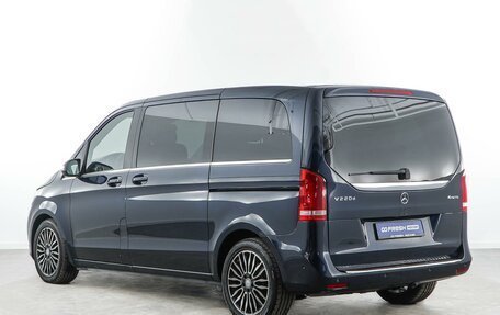 Mercedes-Benz V-Класс, 2017 год, 3 627 077 рублей, 2 фотография