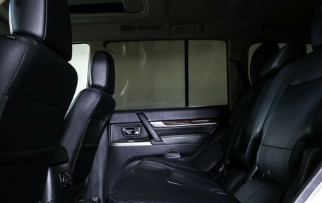 Mitsubishi Pajero IV, 2021 год, 3 990 000 рублей, 12 фотография