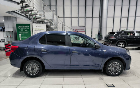 Renault Logan II, 2017 год, 735 000 рублей, 5 фотография