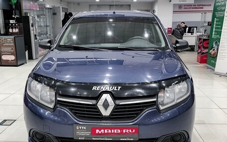 Renault Logan II, 2017 год, 735 000 рублей, 2 фотография