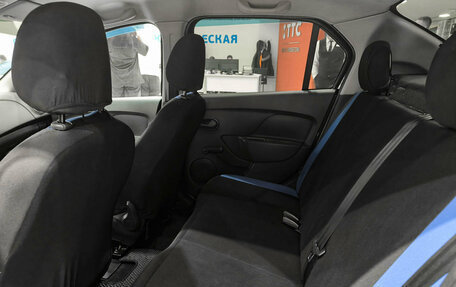 Renault Logan II, 2017 год, 735 000 рублей, 15 фотография