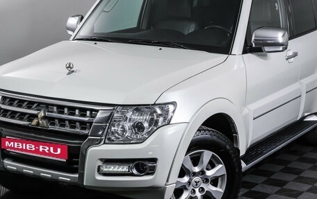 Mitsubishi Pajero IV, 2021 год, 3 990 000 рублей, 25 фотография