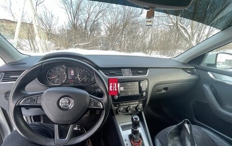 Skoda Octavia, 2017 год, 1 650 000 рублей, 10 фотография