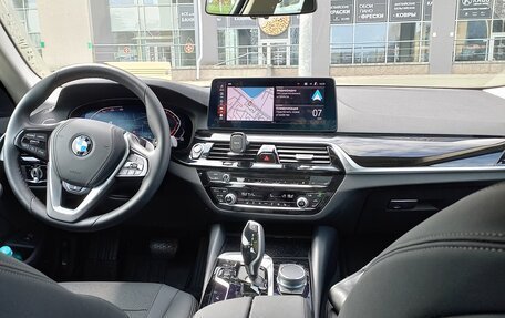 BMW 5 серия, 2021 год, 5 200 000 рублей, 1 фотография