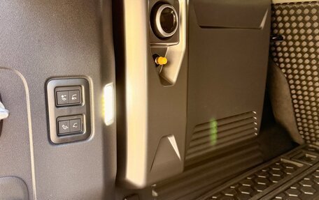 Land Rover Defender II, 2020 год, 8 650 000 рублей, 19 фотография