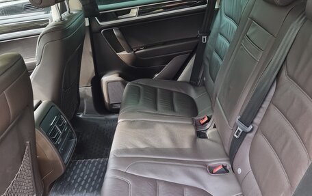 Volkswagen Touareg III, 2017 год, 4 350 000 рублей, 2 фотография