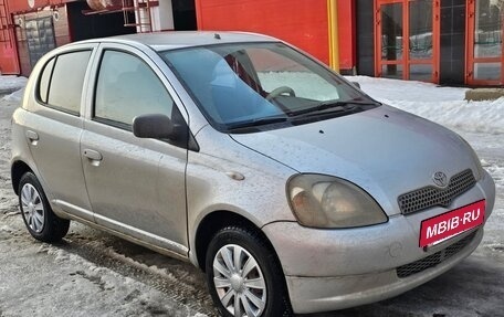 Toyota Yaris I рестайлинг, 2000 год, 295 000 рублей, 3 фотография