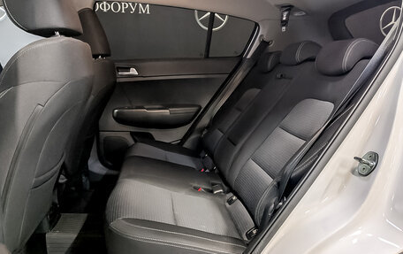 KIA Sportage IV рестайлинг, 2021 год, 2 365 000 рублей, 12 фотография