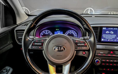 KIA Sportage IV рестайлинг, 2021 год, 2 365 000 рублей, 21 фотография