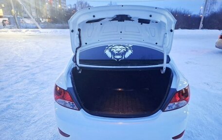 Hyundai Solaris II рестайлинг, 2011 год, 535 000 рублей, 7 фотография