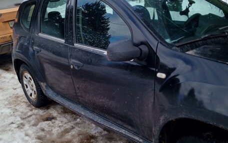 Renault Duster I рестайлинг, 2014 год, 650 000 рублей, 2 фотография