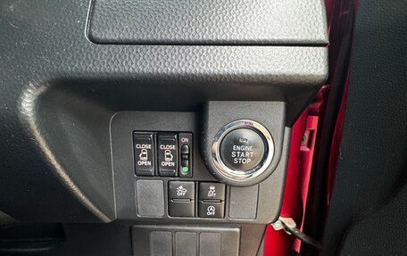 Toyota Tank I, 2018 год, 930 000 рублей, 11 фотография