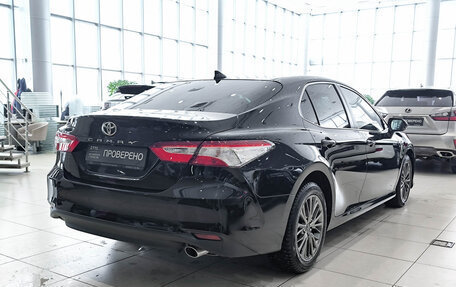 Toyota Camry, 2020 год, 2 750 000 рублей, 6 фотография