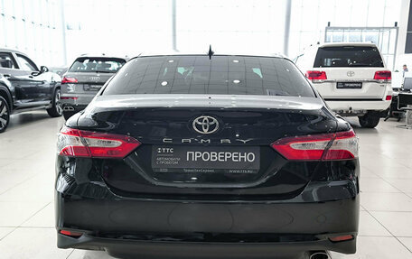 Toyota Camry, 2020 год, 2 750 000 рублей, 7 фотография