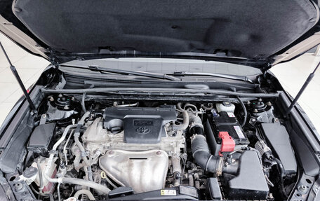 Toyota Camry, 2020 год, 2 750 000 рублей, 11 фотография