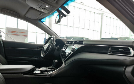 Toyota Camry, 2020 год, 2 750 000 рублей, 13 фотография