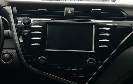 Toyota Camry, 2020 год, 2 750 000 рублей, 18 фотография