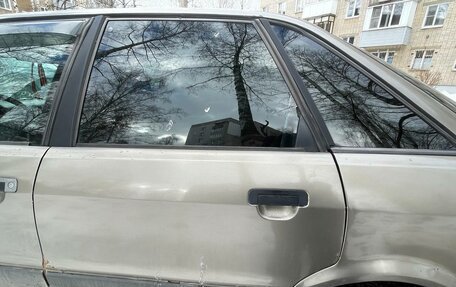 Audi 80, 1990 год, 70 000 рублей, 3 фотография