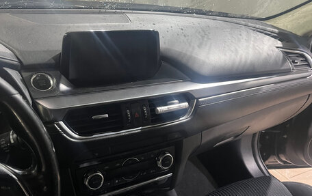 Mazda 6, 2017 год, 1 250 000 рублей, 23 фотография