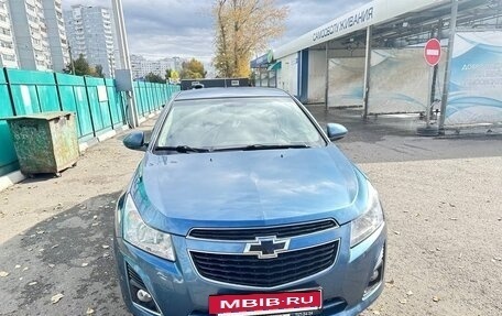 Chevrolet Cruze II, 2012 год, 900 000 рублей, 4 фотография