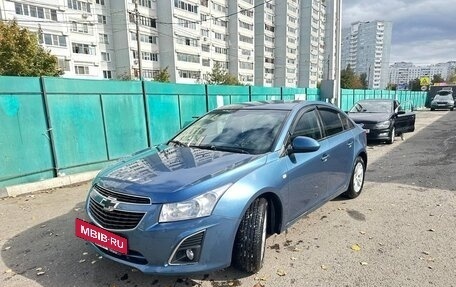 Chevrolet Cruze II, 2012 год, 900 000 рублей, 6 фотография