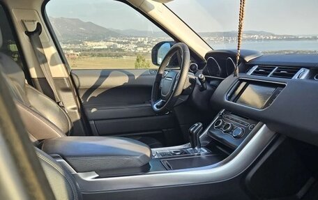 Land Rover Range Rover Sport II, 2015 год, 2 200 000 рублей, 13 фотография