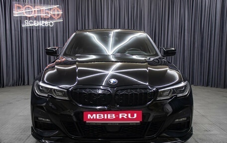 BMW 3 серия, 2019 год, 4 198 000 рублей, 2 фотография