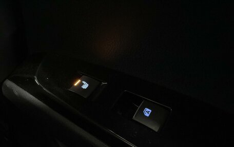 Toyota Camry, 2018 год, 2 450 000 рублей, 16 фотография