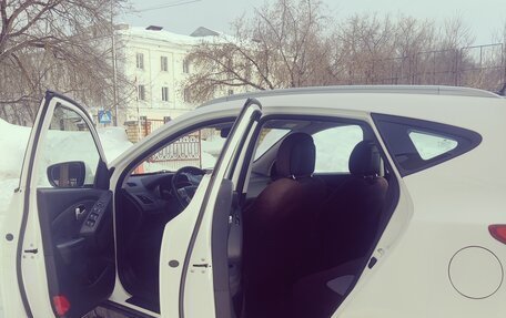 Hyundai ix35 I рестайлинг, 2013 год, 1 310 000 рублей, 11 фотография