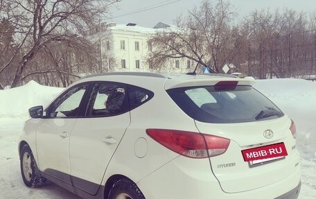 Hyundai ix35 I рестайлинг, 2013 год, 1 310 000 рублей, 17 фотография