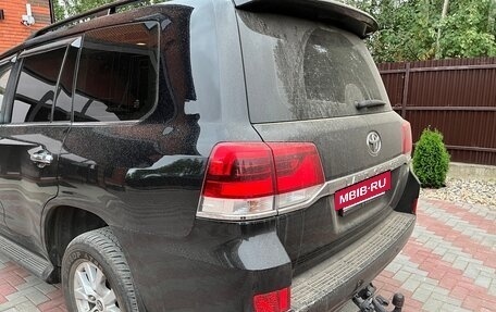 Toyota Land Cruiser 200, 2020 год, 6 300 000 рублей, 3 фотография