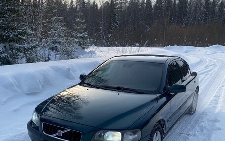Volvo S60 III, 2001 год, 640 000 рублей, 2 фотография