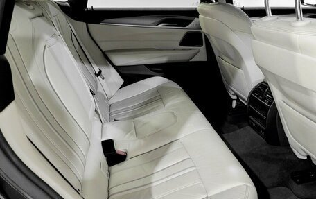 BMW 6 серия, 2020 год, 3 960 000 рублей, 13 фотография