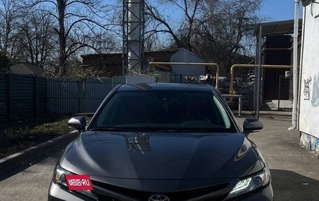 Toyota Camry, 2019 год, 2 440 000 рублей, 2 фотография