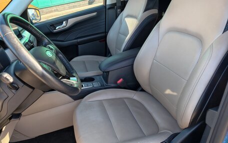 Ford Escape, 2021 год, 2 160 000 рублей, 10 фотография