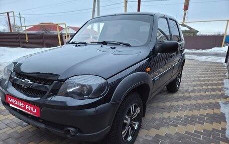 Chevrolet Niva I рестайлинг, 2010 год, 550 000 рублей, 2 фотография