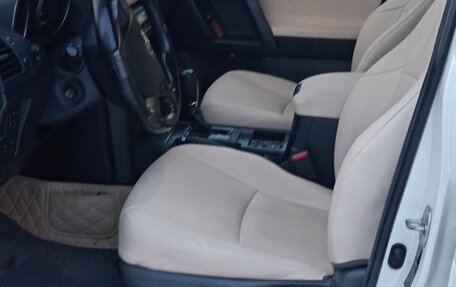 Toyota Land Cruiser Prado 150 рестайлинг 2, 2012 год, 2 900 000 рублей, 6 фотография