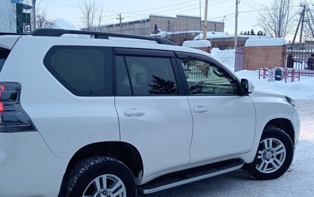 Toyota Land Cruiser Prado 150 рестайлинг 2, 2012 год, 2 900 000 рублей, 4 фотография