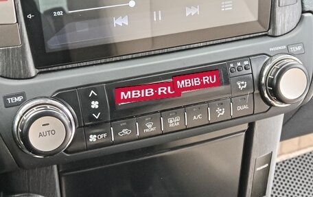 Toyota Land Cruiser Prado 150 рестайлинг 2, 2012 год, 2 900 000 рублей, 17 фотография