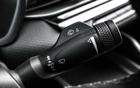 Geely Emgrand, 2024 год, 1 854 000 рублей, 16 фотография