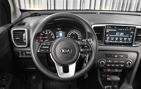 KIA Sportage IV рестайлинг, 2021 год, 2 597 000 рублей, 13 фотография