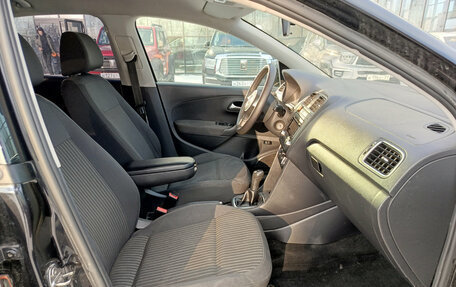 Volkswagen Polo VI (EU Market), 2011 год, 425 000 рублей, 11 фотография