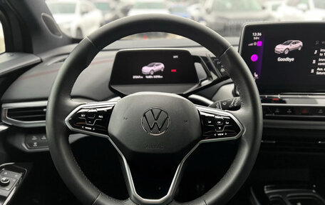 Volkswagen ID.4, 2023 год, 3 700 000 рублей, 14 фотография