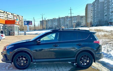 Toyota RAV4, 2018 год, 3 000 000 рублей, 6 фотография