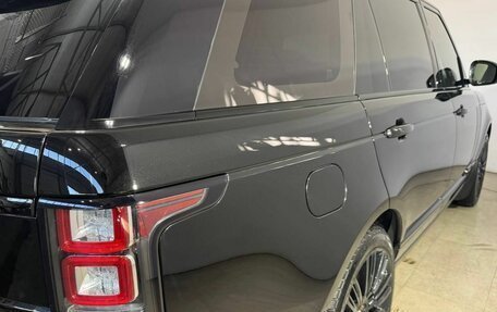 Land Rover Range Rover IV рестайлинг, 2015 год, 3 530 000 рублей, 3 фотография