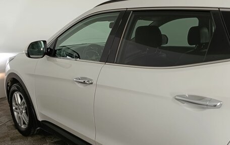 Hyundai Santa Fe III рестайлинг, 2016 год, 2 000 000 рублей, 21 фотография