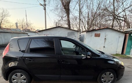 Renault Scenic III, 2009 год, 588 000 рублей, 13 фотография