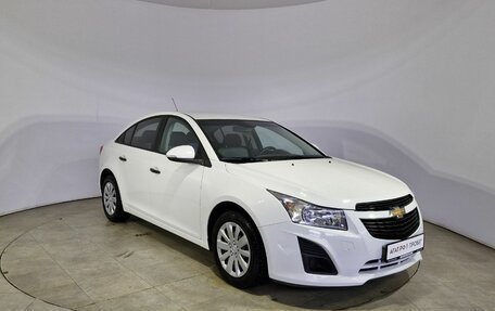 Chevrolet Cruze II, 2014 год, 900 000 рублей, 4 фотография